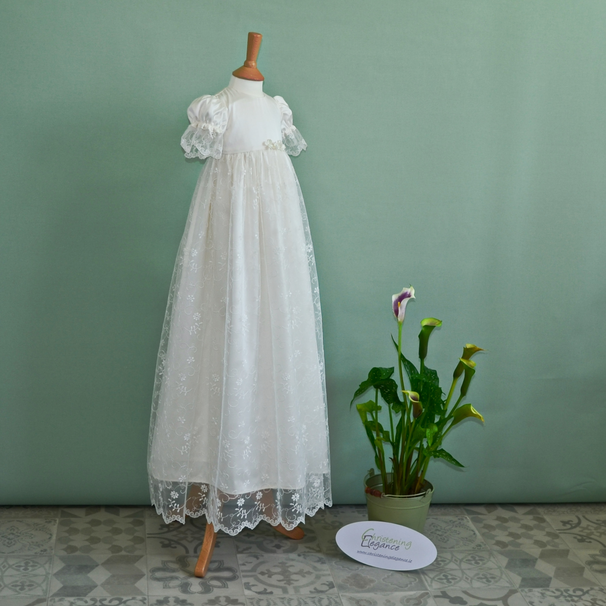 White Eve hand smocked christening gown - Collagerie